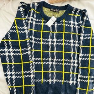 Banana Republic sweater, L